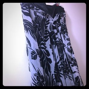 Black/White Tropical Plant Ankle Length Skirt